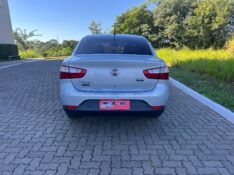 FIAT GRAND SIENA 1.6 MPI ESSENCE 2014/2014 ELY AUTOMÓVEIS LAJEADO / Carros no Vale