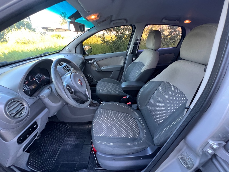 FIAT GRAND SIENA 1.6 MPI ESSENCE - 2014