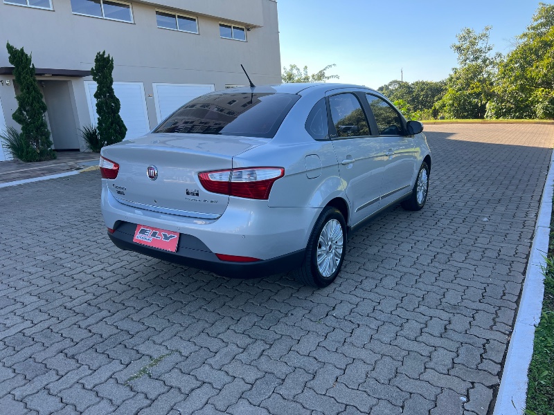 FIAT GRAND SIENA 1.6 MPI ESSENCE - 2014
