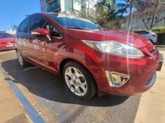 FORD FIESTA 1.6 SE HATCH 16V FLEX 4P MANUAL 2012/2013 ADRIANO VEÍCULOS CRUZEIRO DO SUL / Carros no Vale