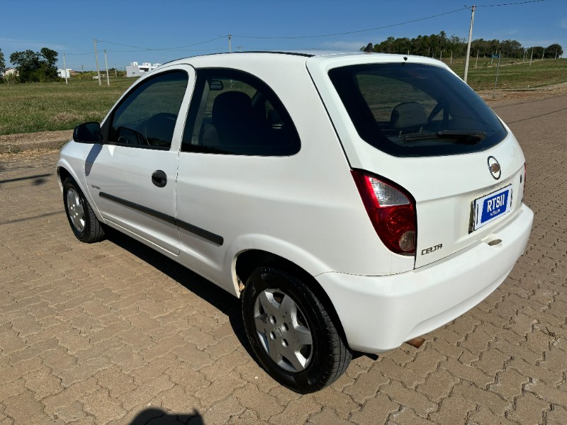 CHEVROLET CELTA SPIRIT /2010 RT 811 VEÍCULOS ARROIO DO MEIO / Carros no Vale