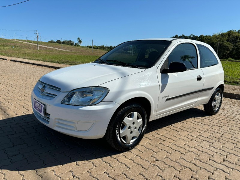 CHEVROLET CELTA SPIRIT /2010 RT 811 VEÍCULOS ARROIO DO MEIO / Carros no Vale