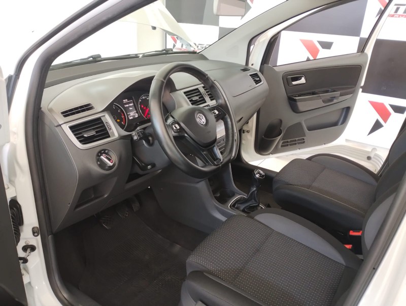 VOLKSWAGEN FOX 1.6 CONNECT 8V 2020/2020 TIAGO AUTOMÓVEIS VENÂNCIO AIRES / Carros no Vale