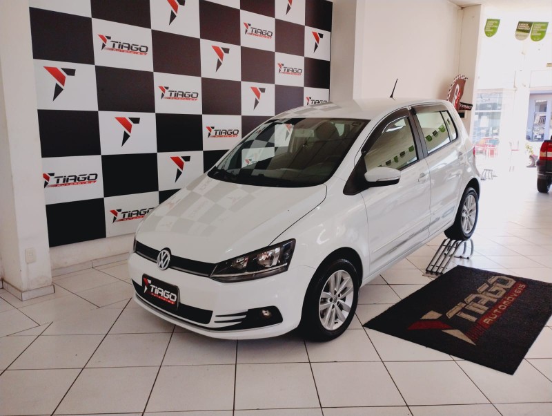 VOLKSWAGEN FOX 1.6 CONNECT 8V 2020/2020 TIAGO AUTOMÓVEIS VENÂNCIO AIRES / Carros no Vale