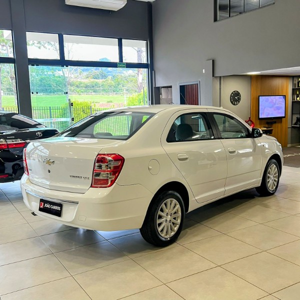 CHEVROLET COBALT 1.4 LTZ 8V 2013/2013 JOÃO CARROS MULTIMARCAS GUAPORÉ / Carros no Vale