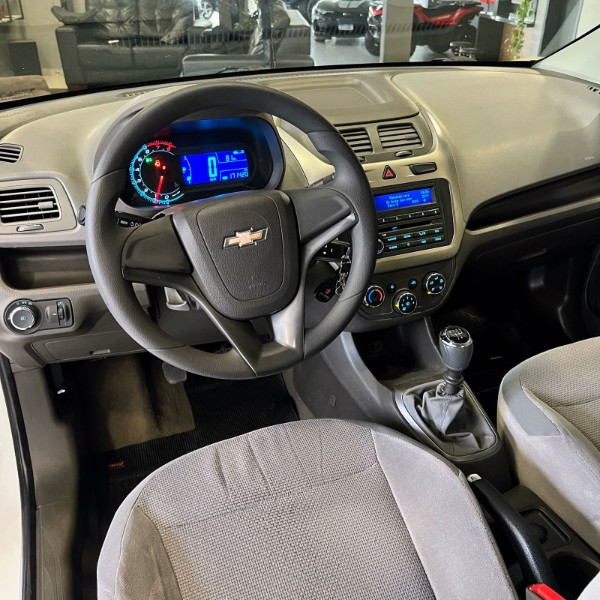 CHEVROLET COBALT 1.4 LTZ 8V 2013/2013 JOÃO CARROS MULTIMARCAS GUAPORÉ / Carros no Vale