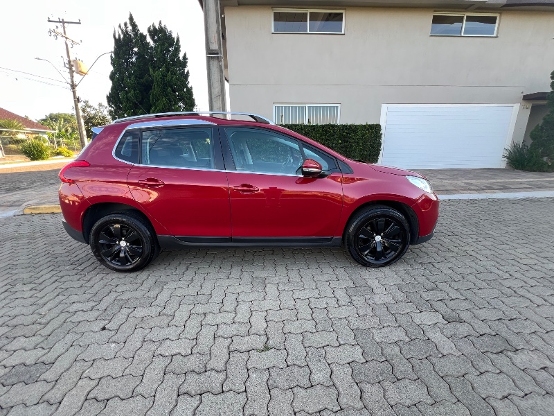 PEUGEOT 2008 1.6 16V FLEX GRIFFE 4P AUTOMÁTICO 2018/2018 ELY AUTOMÓVEIS LAJEADO / Carros no Vale