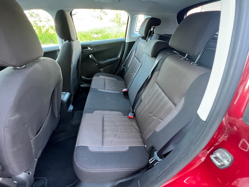 PEUGEOT 2008 1.6 16V FLEX GRIFFE 4P AUTOMÁTICO 2018/2018 ELY AUTOMÓVEIS LAJEADO / Carros no Vale