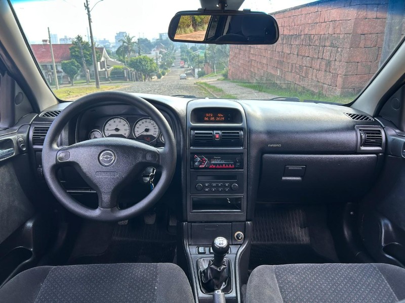 CHEVROLET ASTRA ADVANTAGE 2.0 MPFI 8V FLEXPOWER 5P 2010/2010 LS MULTIMARCAS VENÂNCIO AIRES / Carros no Vale