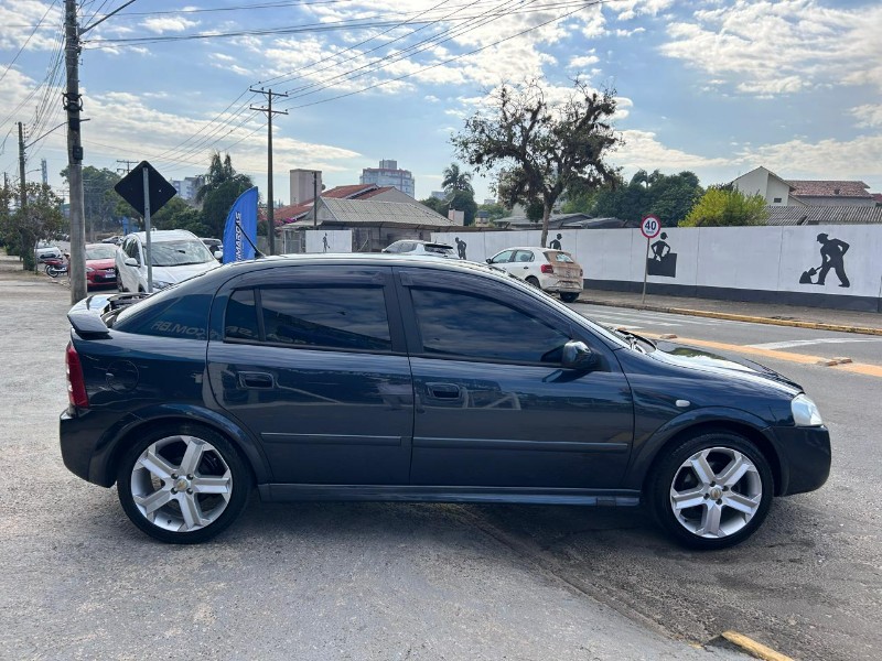 CHEVROLET ASTRA ADVANTAGE 2.0 MPFI 8V FLEXPOWER 5P 2010/2010 LS MULTIMARCAS VENÂNCIO AIRES / Carros no Vale