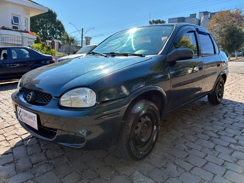CHEVROLET CORSA SEDAN 1.0 MPFI 8V 71CV 4P 2001/2001 COMPLETO VEÍCULOS GUAPORÉ / Carros no Vale