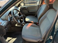 CHEVROLET CORSA SEDAN 1.0 MPFI 8V 71CV 4P 2001/2001 COMPLETO VEÍCULOS GUAPORÉ / Carros no Vale