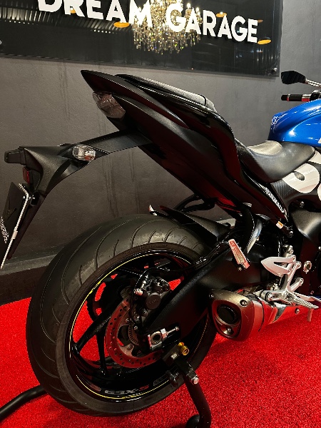 SUZUKI GSX-S 1000 FA 2017/2017 EXCLUSIVO VEÍCULOS SANTA CRUZ DO SUL / Carros no Vale