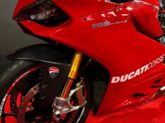 DUCATI 1199 PANIGALE S /2012 EXCLUSIVO VEÍCULOS SANTA CRUZ DO SUL / Carros no Vale