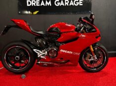 DUCATI 1199 PANIGALE S /2012 EXCLUSIVO VEÍCULOS SANTA CRUZ DO SUL / Carros no Vale
