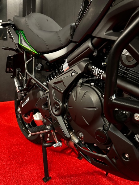 KAWASAKI VERSYS TOURER 650 2023/2023 EXCLUSIVO VEÍCULOS SANTA CRUZ DO SUL / Carros no Vale