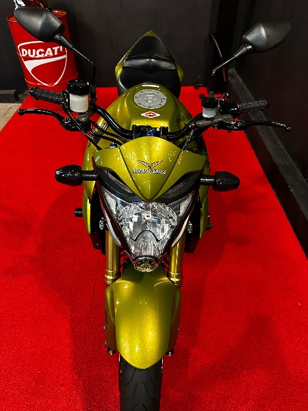 HONDA MOTOS CB 1000R /2012 EXCLUSIVO VEÍCULOS SANTA CRUZ DO SUL / Carros no Vale