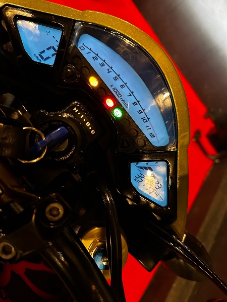 HONDA MOTOS CB 1000R /2012 EXCLUSIVO VEÍCULOS SANTA CRUZ DO SUL / Carros no Vale