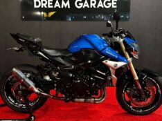 SUZUKI MOTOS GSR 750 /2014 EXCLUSIVO VEÍCULOS SANTA CRUZ DO SUL / Carros no Vale