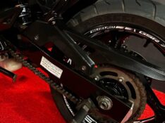 SUZUKI MOTOS GSR 750 /2014 EXCLUSIVO VEÍCULOS SANTA CRUZ DO SUL / Carros no Vale