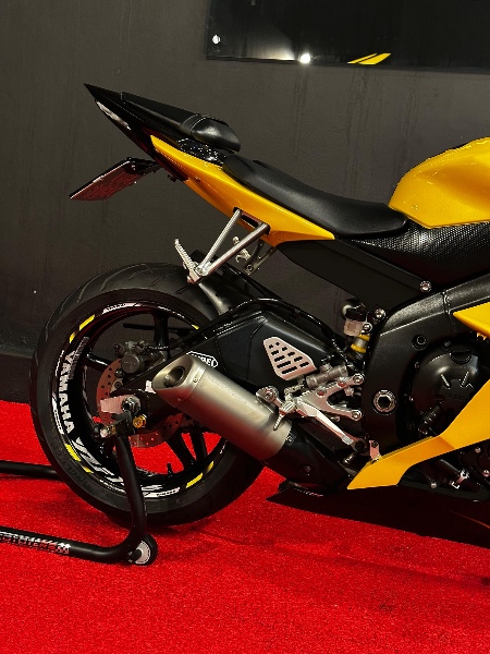 YAMAHA YZF-R6 /2008 EXCLUSIVO VEÍCULOS SANTA CRUZ DO SUL / Carros no Vale