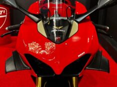 DUCATI PANIGALE /2021 EXCLUSIVO VEÍCULOS SANTA CRUZ DO SUL / Carros no Vale