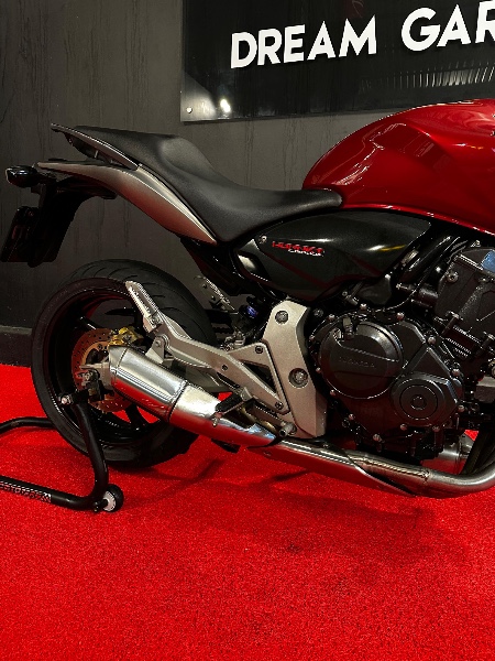 HONDA MOTOS CB 600F HORNET /2008 EXCLUSIVO VEÍCULOS SANTA CRUZ DO SUL / Carros no Vale