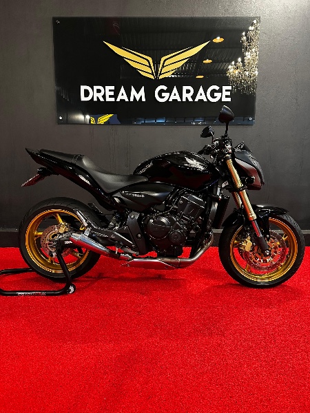 HONDA MOTOS CB 600F HORNET /2012 EXCLUSIVO VEÍCULOS SANTA CRUZ DO SUL / Carros no Vale