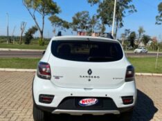RENAULT STEPWAY 1.6 16V SCE FLEX INTENSE X-TRONIC /2017 NEURI VEÍCULOS LAJEADO / Carros no Vale