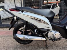 HONDA MOTOS BIZ 125 FLEX 2016/2016 AR MULTIMARCAS VENÂNCIO AIRES / Carros no Vale