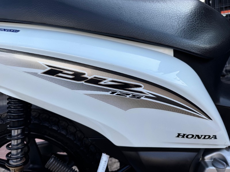 HONDA MOTOS BIZ 125 FLEX 2016/2016 AR MULTIMARCAS VENÂNCIO AIRES / Carros no Vale