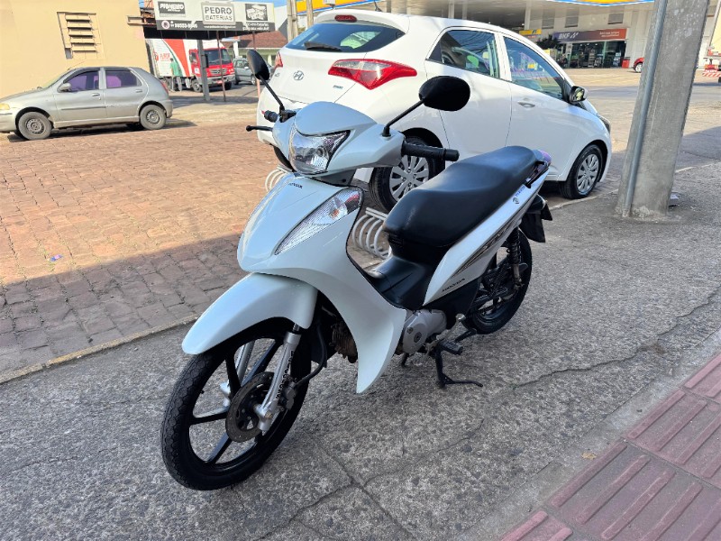 HONDA MOTOS BIZ 125 FLEX 2016/2016 AR MULTIMARCAS VENÂNCIO AIRES / Carros no Vale
