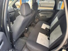 FORD FIESTA 1.0 8V FLEX 5P 2008/2009 MENEGHINI VEÍCULOS ARROIO DO MEIO / Carros no Vale