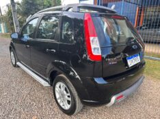 FORD FIESTA 1.0 8V FLEX 5P 2008/2009 MENEGHINI VEÍCULOS ARROIO DO MEIO / Carros no Vale