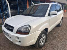 HYUNDAI TUCSON GLS 2.0 16V AUT. 2014/2015 MENEGHINI VEÍCULOS ARROIO DO MEIO / Carros no Vale