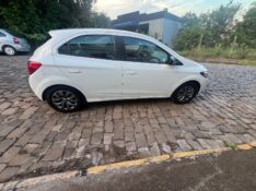 CHEVROLET ONIX HATCH JOY 1.0 8V FLEX 5P MEC. 2021/2021 ELY AUTOMÓVEIS LAJEADO / Carros no Vale