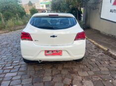 CHEVROLET ONIX HATCH JOY 1.0 8V FLEX 5P MEC. 2021/2021 ELY AUTOMÓVEIS LAJEADO / Carros no Vale