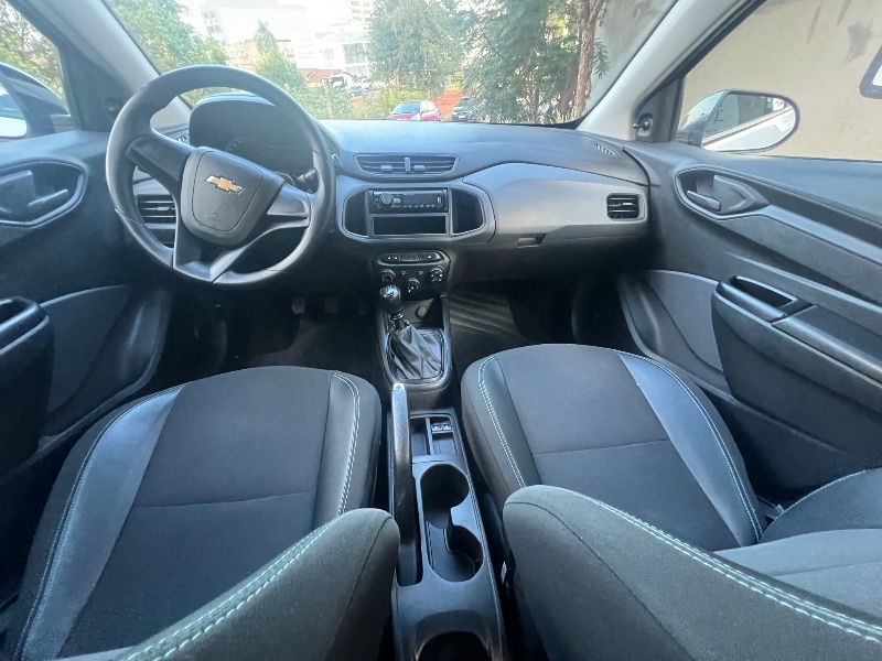 CHEVROLET ONIX HATCH JOY 1.0 8V FLEX 5P MEC. 2021/2021 ELY AUTOMÓVEIS LAJEADO / Carros no Vale