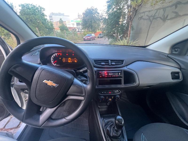 CHEVROLET ONIX HATCH JOY 1.0 8V FLEX 5P MEC. 2021/2021 ELY AUTOMÓVEIS LAJEADO / Carros no Vale