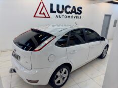 FORD FOCUS HATCH GLX 2.0 2013/2013 LUCAS AUTOMÓVEIS BOM RETIRO DO SUL / Carros no Vale