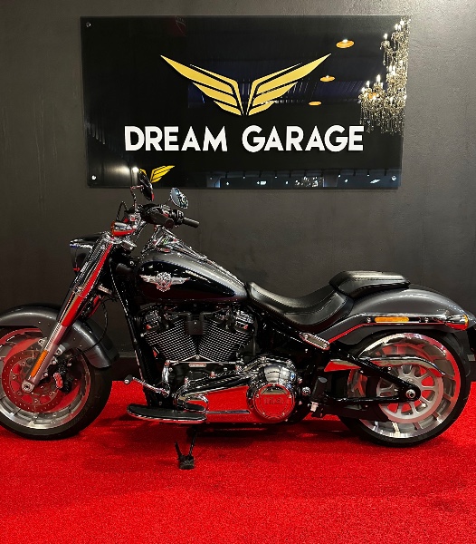 HARLEY DAVIDSON FAT BOY FLSTF /2021 EXCLUSIVO VEÍCULOS SANTA CRUZ DO SUL / Carros no Vale