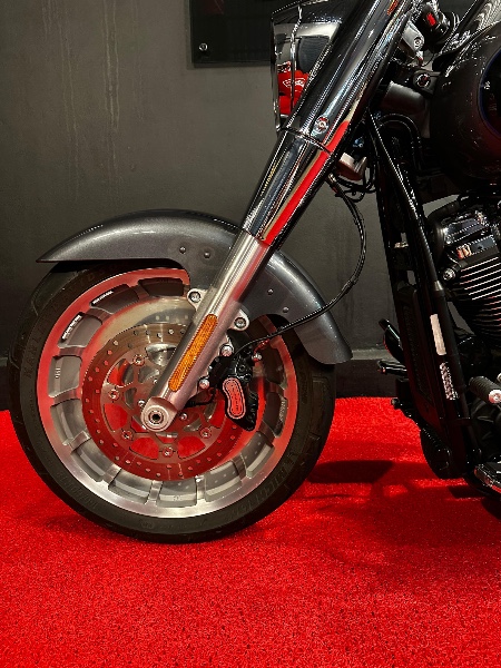 HARLEY DAVIDSON FAT BOY FLSTF /2021 EXCLUSIVO VEÍCULOS SANTA CRUZ DO SUL / Carros no Vale
