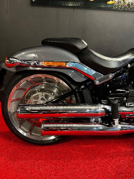 HARLEY DAVIDSON FAT BOY FLSTF /2021 EXCLUSIVO VEÍCULOS SANTA CRUZ DO SUL / Carros no Vale