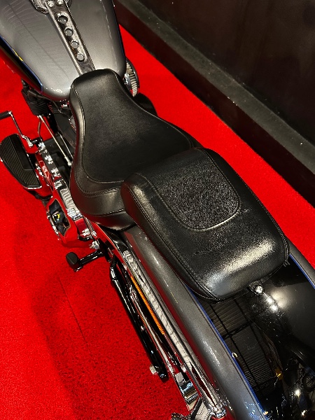 HARLEY DAVIDSON FAT BOY FLSTF /2021 EXCLUSIVO VEÍCULOS SANTA CRUZ DO SUL / Carros no Vale