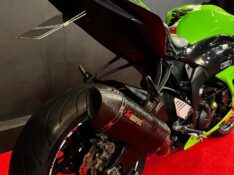 KAWASAKI NINJA ZX 6R 636CC /2013 EXCLUSIVO VEÍCULOS SANTA CRUZ DO SUL / Carros no Vale