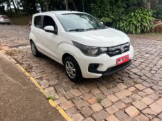 FIAT MOBI 1.0 6V DRIVE 2018/2018 ELY AUTOMÓVEIS LAJEADO / Carros no Vale