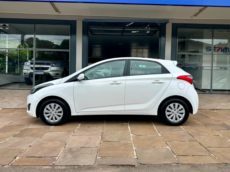 HYUNDAI HB20 COMF 1.6 AUT. 2015/2015 SÉTIMA VEÍCULOS GUAPORÉ / Carros no Vale