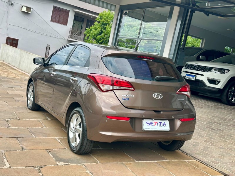 HYUNDAI HB20 PREMIUM 1.6 16V AT 2016/2016 SÉTIMA VEÍCULOS GUAPORÉ / Carros no Vale