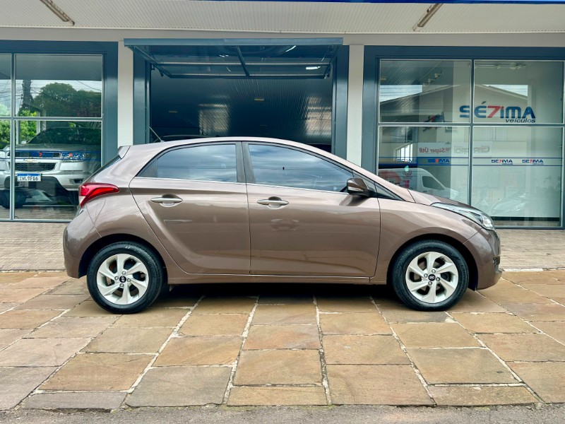 HYUNDAI HB20 PREMIUM 1.6 16V AT 2016/2016 SÉTIMA VEÍCULOS GUAPORÉ / Carros no Vale