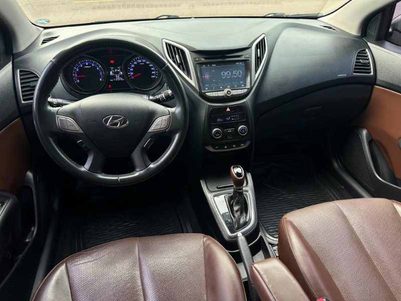 HYUNDAI HB20 PREMIUM 1.6 16V AT 2016/2016 SÉTIMA VEÍCULOS GUAPORÉ / Carros no Vale